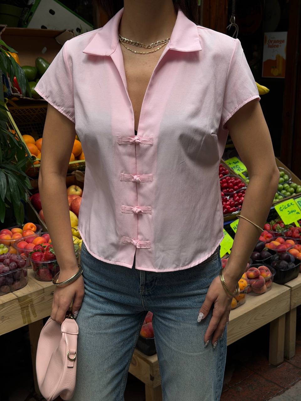 Vintage Düğme Detaylı Crop Kadın Bluz – Yazlık Şık Günlük Bluz - Görsel 3